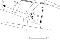 Plan des vestiges de la fouille rue Robelin mis en parall&egrave;le avec les d&eacute;couvertes des thermes publics du CES &Eacute;changes (plan approximatif d'apr&egrave;s des donn&eacute;es anciennes).  6 rue Robelin, Rennes (Ille et Vilaine), 2019.  Rozenn Battais, Inrap
