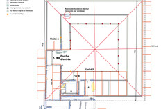 Plan d'ensemble restitu&eacute; de la domus. La figure permet de constater l'emploi d'un module de 10&nbsp;pieds 3&nbsp;paumes (3,19&nbsp;m). C'est celui qui r&eacute;git la disposition des colonnes de la galerie. L'emploi de ce module pour l'&eacute;laboration du projet architectural est clairement mis en &eacute;vidence ici. Certaines dimensions r&eacute;currentes ou rapports de dimension entre espaces peuvent &eacute;galement &ecirc;tre remarqu&eacute;s.  Parc des Tanneurs, Rennes (Ille-et-Vilaine), 2017/2018  &copy; Arnaud Desfonds, Dominique Pouille, Inrap
