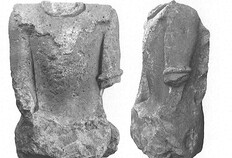Statue de guerrier gaulois assis avec traces de peinture, Ier si&egrave;cle avant J.-C.  Impasse Boissier/quai Georges-Cl&eacute;menceau  &copy; Michel Py, CNRS