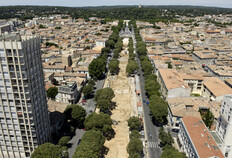 Vue a&eacute;rienne de la fouille. La ville romaine sous la ville moderne  Parking Jean-Jaur&egrave;s, N&icirc;mes (Gard), 2007 