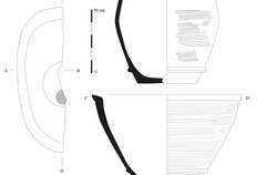 Plan et section du dolium dont la forme a suscit&eacute; l'hypoth&egrave;se qu'il ait pu servir de baignoire.  36 rue Florian, N&icirc;mes (Gard), 1989  &copy; Bertrand Houix, Inrap