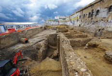 Figure 3&nbsp;: Vue g&eacute;n&eacute;rale du site en fin de fouille depuis l'est  clich&eacute; B. Michaudel, &copy; Inrap