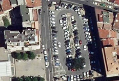 Fig.14&nbsp;Vue a&eacute;rienne de la place de la Providence en l'an 2000,  &copy; IGN Remonter le Temps