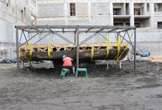 Fig. 9 : Vue de la structure porteuse pour l'extraction à la grue de l'épave n°2.