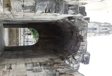L'une des deux portes destin&eacute;es &agrave; la circulation pour les pi&eacute;tons. Fin du Ier si&egrave;cle avant J.-C.La Porte d'Auguste (Gard), 2023.  &copy; Antoine Farge, Inrap