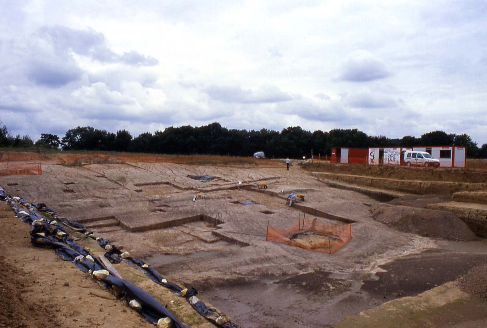 Plan de r&eacute;partition des vestiges sur le site de la Folie, &agrave; Poitiers, dans la Vienne.   &copy; L. Bourguignon, Inrap 